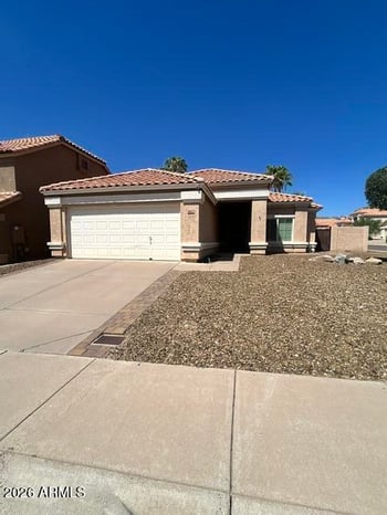 1220 E Silverwood Dr, Phoenix, AZ 85048