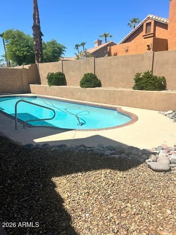 1220 E Silverwood Dr, Phoenix, AZ 85048