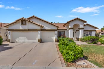1220 Cayman Dr, Gilbert, AZ 85234