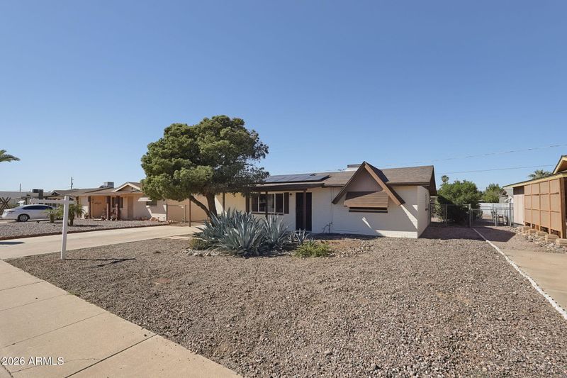 1220 S Grand Dr, Apache Junction, AZ 85120