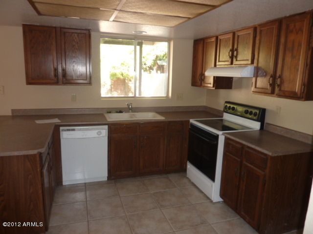 1220 W Boxelder Cir, Chandler, AZ 85224