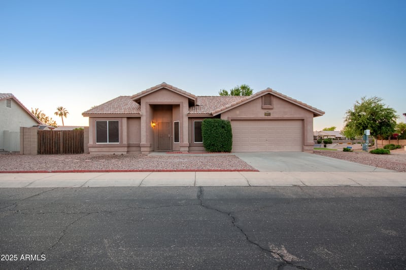 1220 Wagon Wheel Dr, Chandler, AZ 85286
