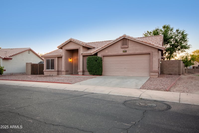 1220 Wagon Wheel Dr, Chandler, AZ 85286
