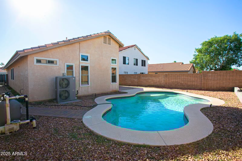 12205 41st Ln, Phoenix, AZ 85029