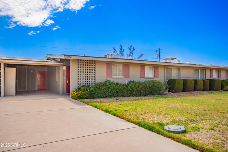12208 103rd Ave, Sun City, AZ 85351