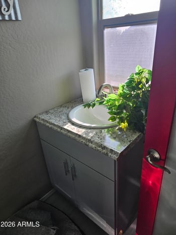 12209 Davis Ln, Avondale, AZ 85323