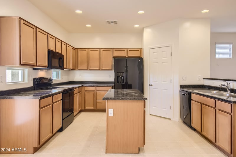 12209 Desert Ln, El Mirage, AZ 85335