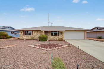 12209 N Mission Dr, Sun City, AZ 85351