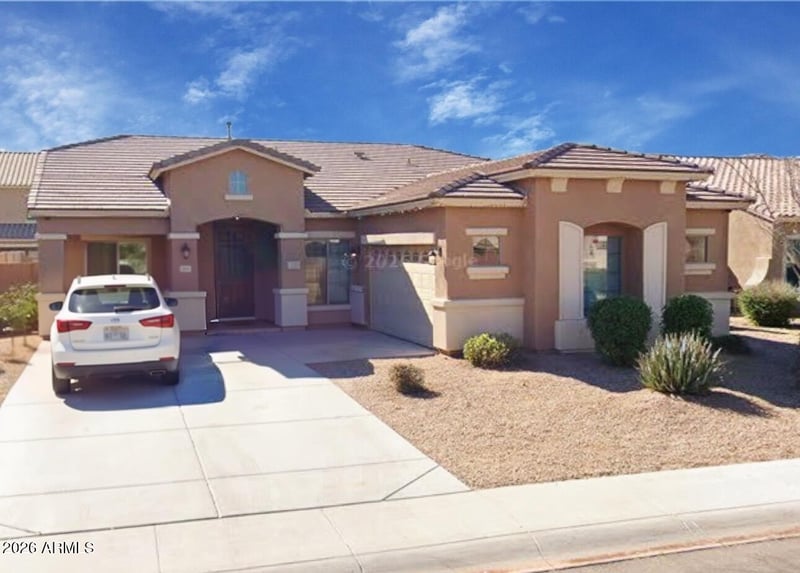 12209 Locust Ln, Avondale, AZ 85323