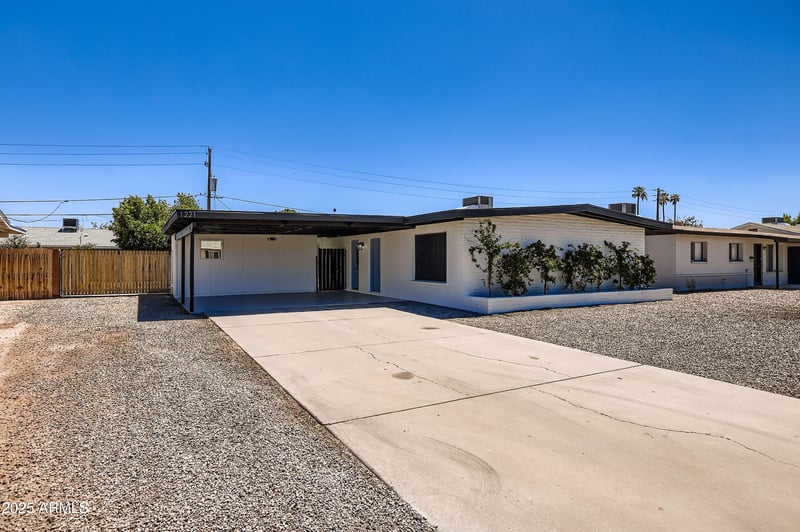 1221 Broadmor Dr, Tempe, AZ 85282