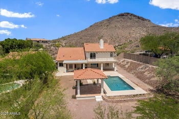 1221 Claire Dr, Phoenix, AZ 85022