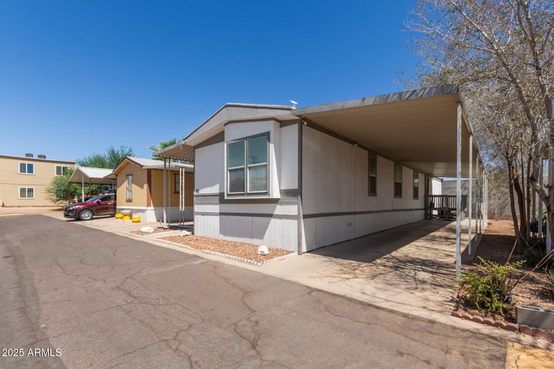 1221 Dysart Rd #42, Avondale, AZ 85323