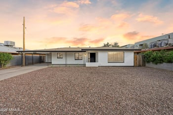 1221 E Elm St, Phoenix, AZ 85014