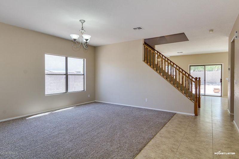 1221 E Gwen St, Phoenix, AZ 85042