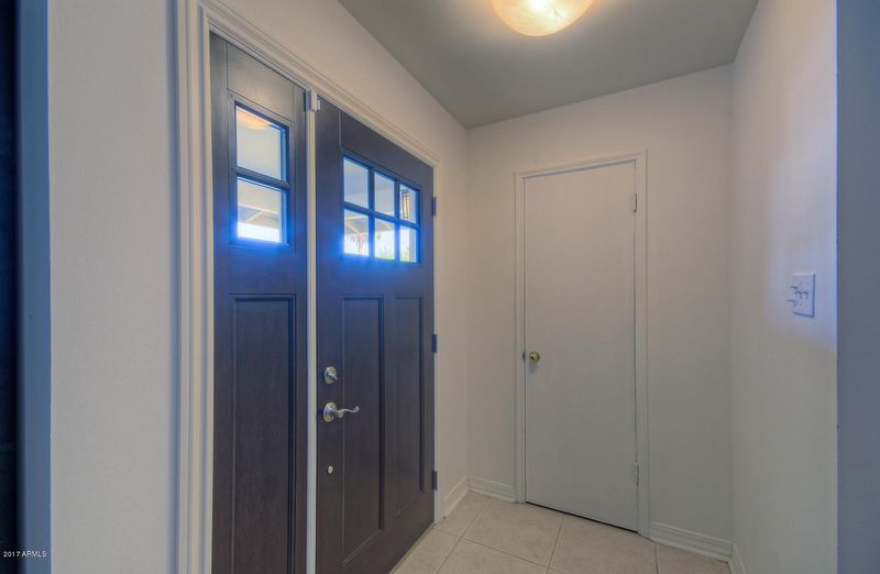 1221 E Palmaire Dr, Phoenix, AZ 85020