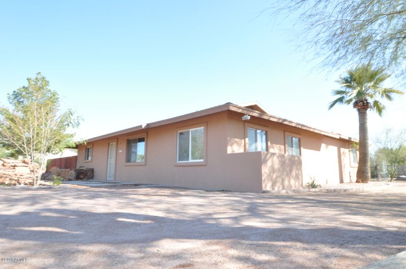 1221 N 66th Pl, Mesa, AZ 85205
