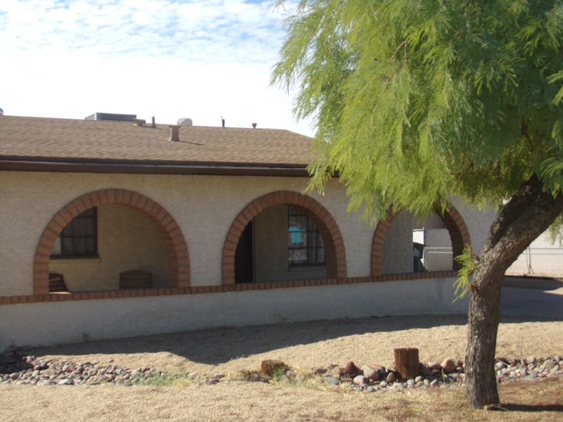 1221 W Mountain View Rd, Phoenix, AZ 85021