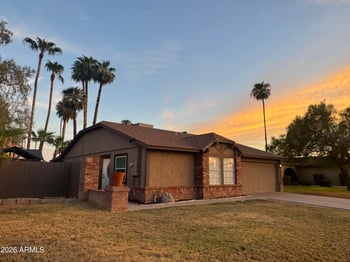 1221 W Shawnee Dr, Chandler, AZ 85224