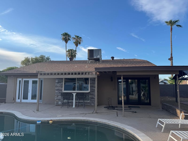 1221 W Shawnee Dr, Chandler, AZ 85224