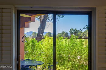 12212 N Paradise Village Pw S #125, Phoenix, AZ 85032