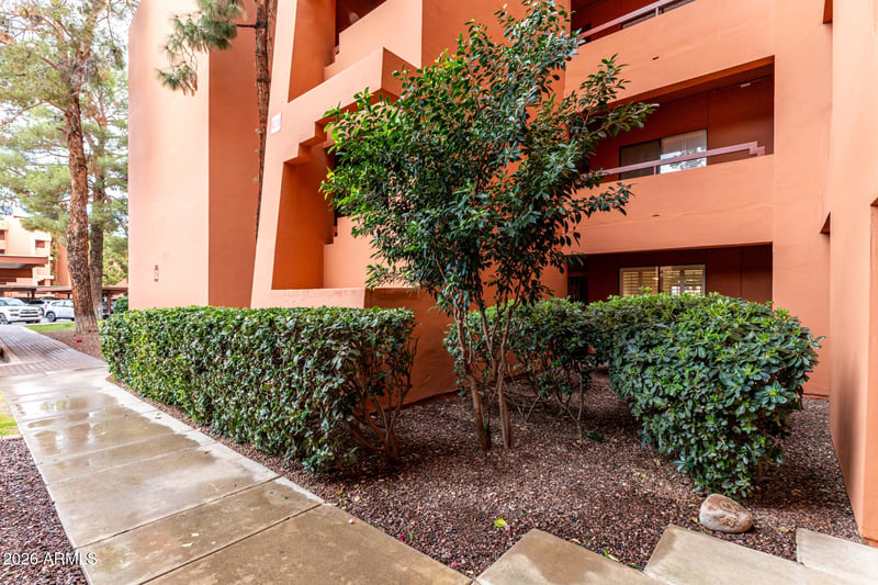 12212 N Paradise Village Pw S #134, Phoenix, AZ 85032