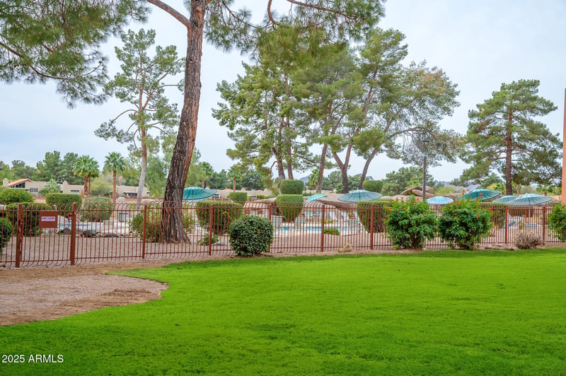 12212 N Paradise Village Pw S #146, Phoenix, AZ 85032