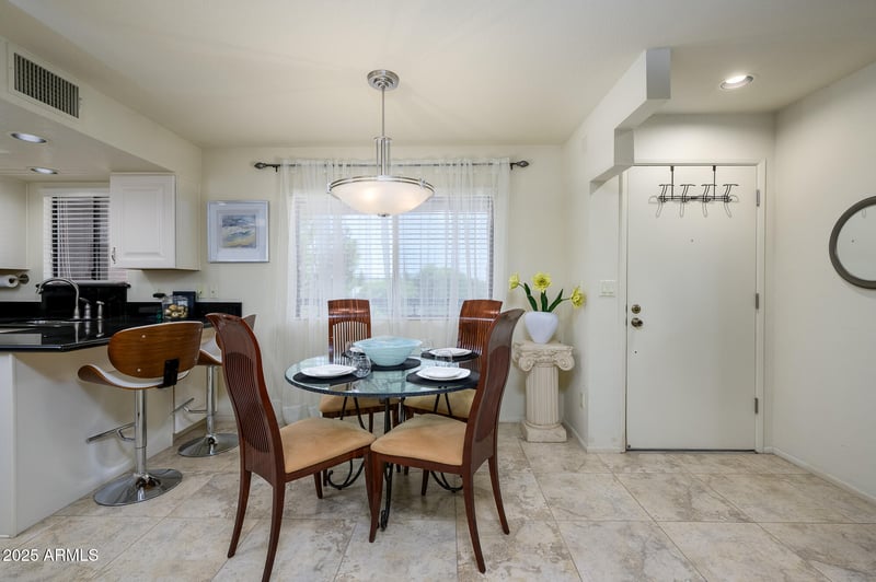 12212 Paradise Village Pw #444, Phoenix, AZ 85032