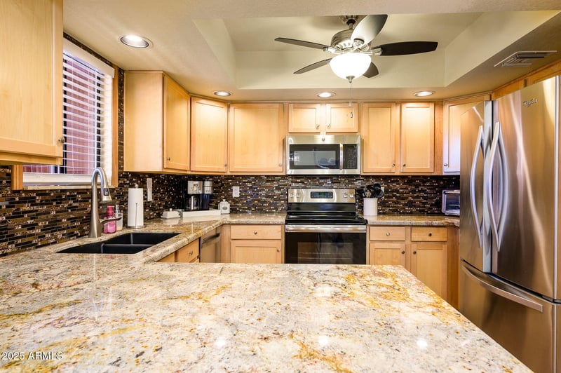 12212 Paradise Village Pw #445, Phoenix, AZ 85032