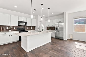 12214 Briles Rd, Peoria, AZ 85383