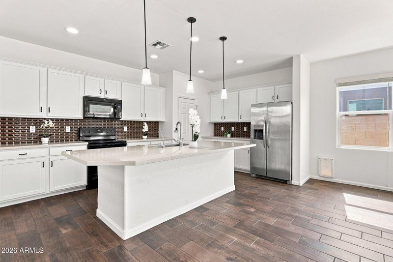 12214 W Briles Rd W, Peoria, AZ 85383