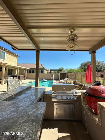 12217 Davis Ln, Avondale, AZ 85323