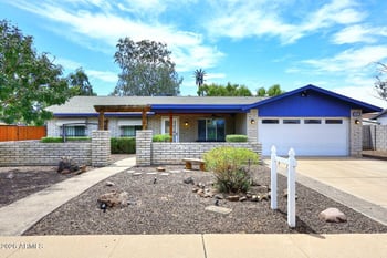 12218 50th Ave, Glendale, AZ 85304