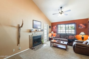 1222 Baseline Rd #170, Tempe, AZ 85283