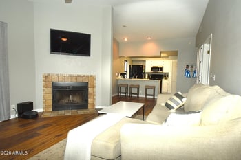 1222 Baseline Rd #224, Tempe, AZ 85283