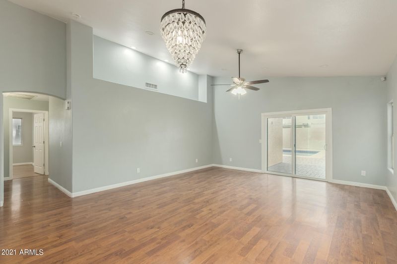 1222 E Muriel Dr, Phoenix, AZ 85022