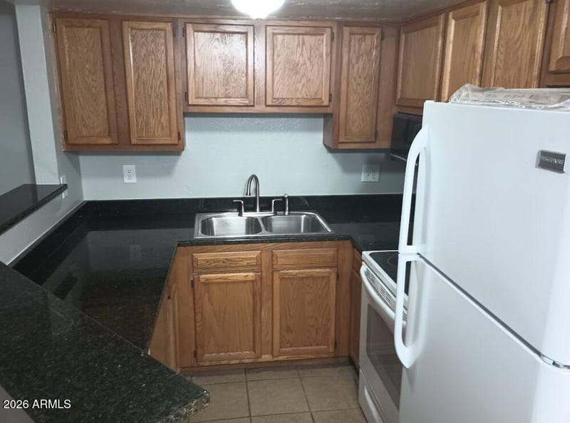 12221 Bell Rd #182, Surprise, AZ 85378