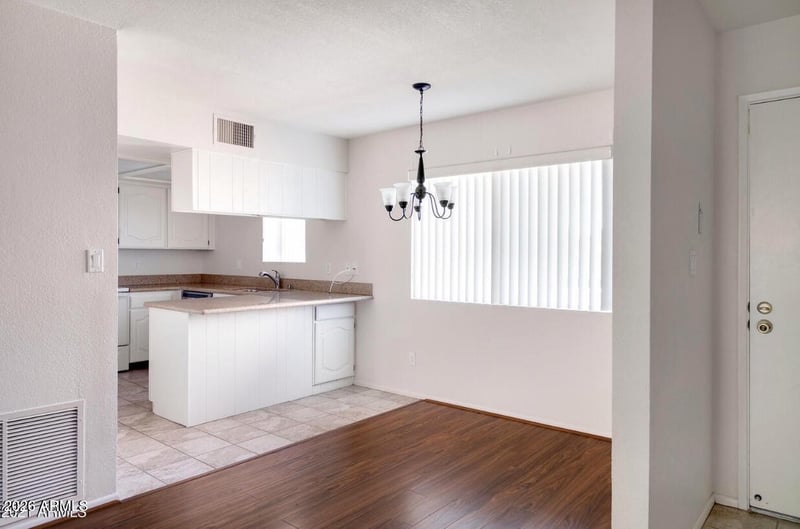 12222 Paradise Village Pw #330, Phoenix, AZ 85032