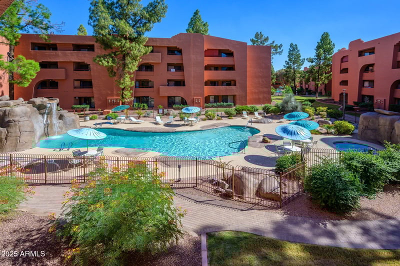 12222 Paradise Village Pw #247, Phoenix, AZ 85032