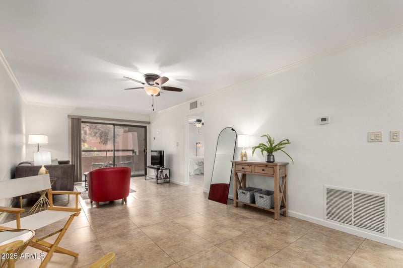 12222 Paradise Village Pw #315, Phoenix, AZ 85032