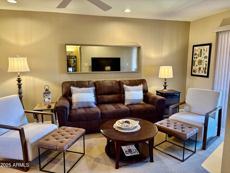 12222 Paradise Village Pw #321, Phoenix, AZ 85032