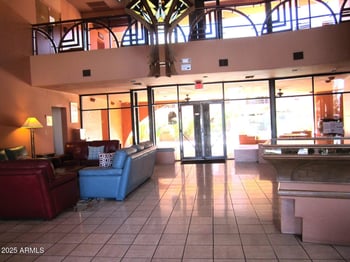12222 Paradise Village Pw #325, Phoenix, AZ 85032