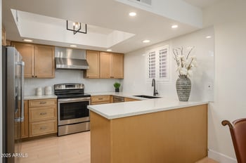 12222 Paradise Village Pw #337, Phoenix, AZ 85032