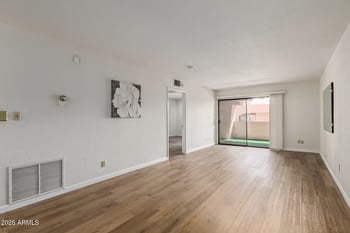 12222 Paradise Village Pw #440, Phoenix, AZ 85032