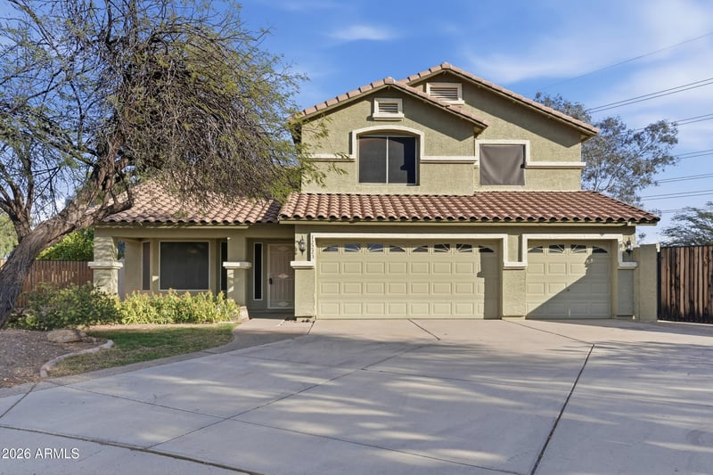 12223 N 60th Ln, Glendale, AZ 85304