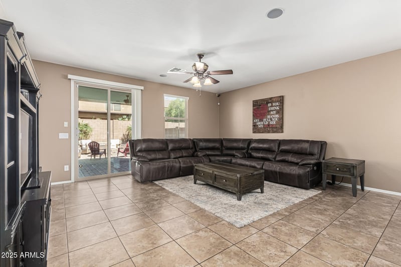 12226 Planada Ln, Sun City, AZ 85373