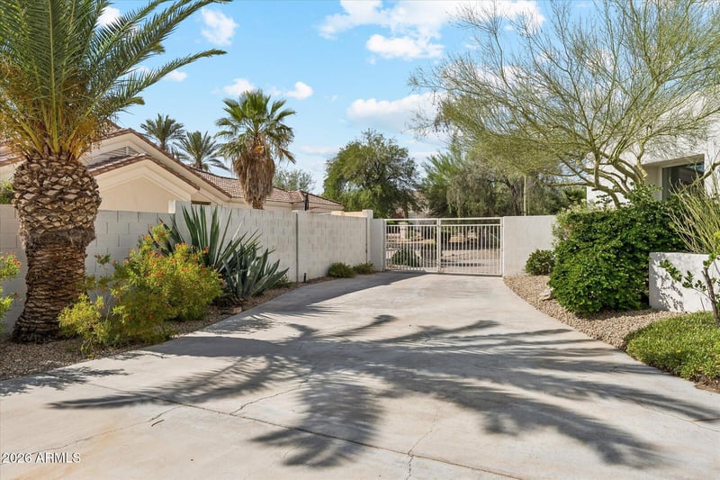 12227 E Shangri La Rd, Scottsdale, AZ 85259