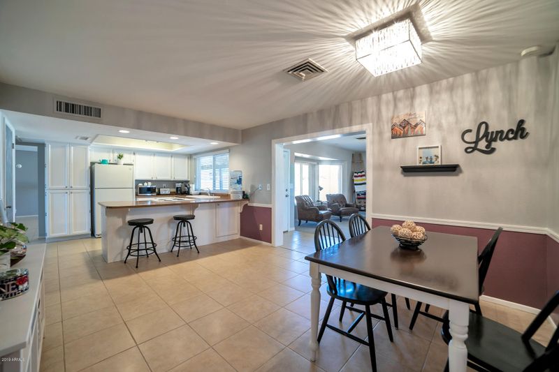 12228 N 38th Pl, Phoenix, AZ 85032