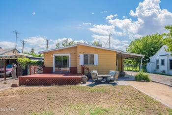 1223 Minnezona Ave, Phoenix, AZ 85014