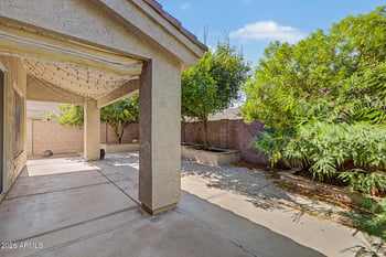 1223 W Waltann Ln, Phoenix, AZ 85023