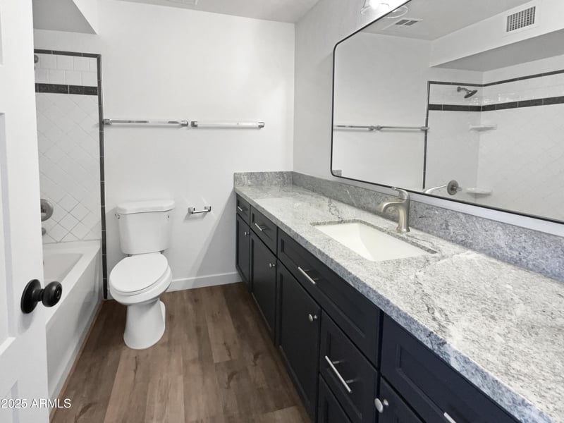 12230 47th Ln, Glendale, AZ 85304